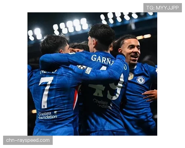 巴黎圣日耳曼的进攻浪潮并未停歇，新星闪耀对手染红难挡